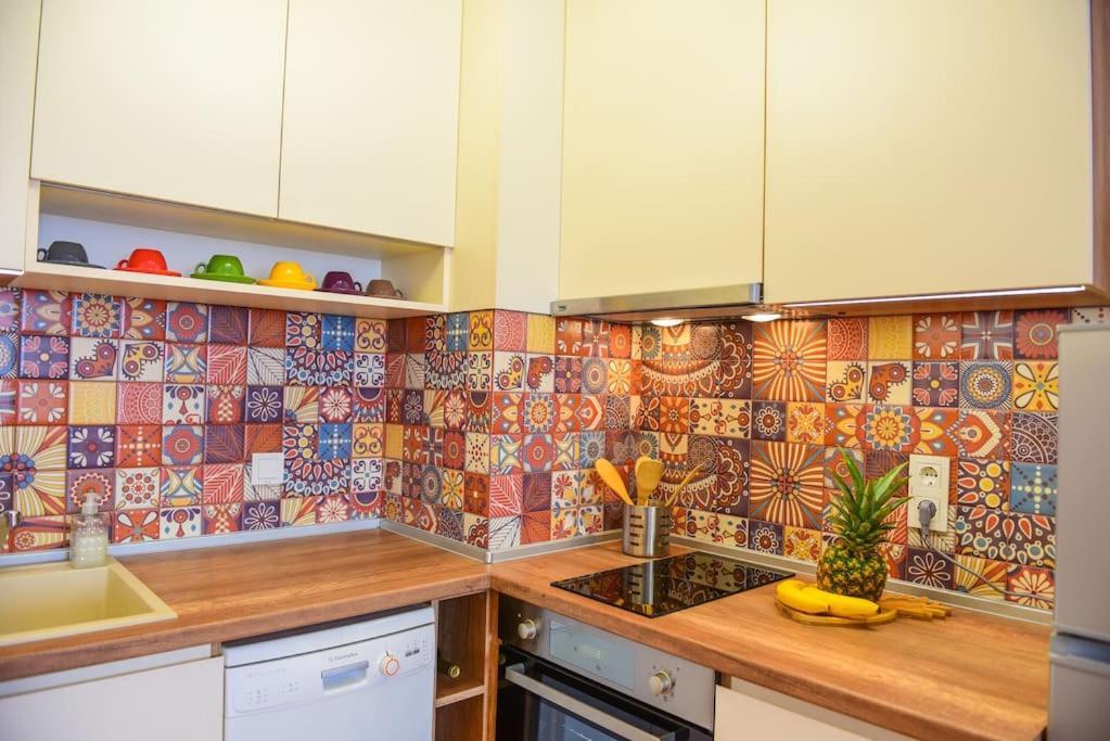 Charming Sunny Apartment+Swimming Pool Saints Constantine and Helena Екстер'єр фото